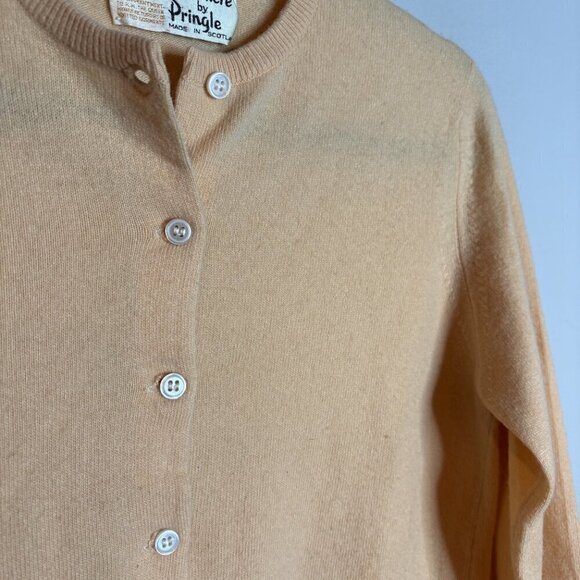 Vintage Cashmere by Pringle beige cardigan sweater - Picture 2 of 5